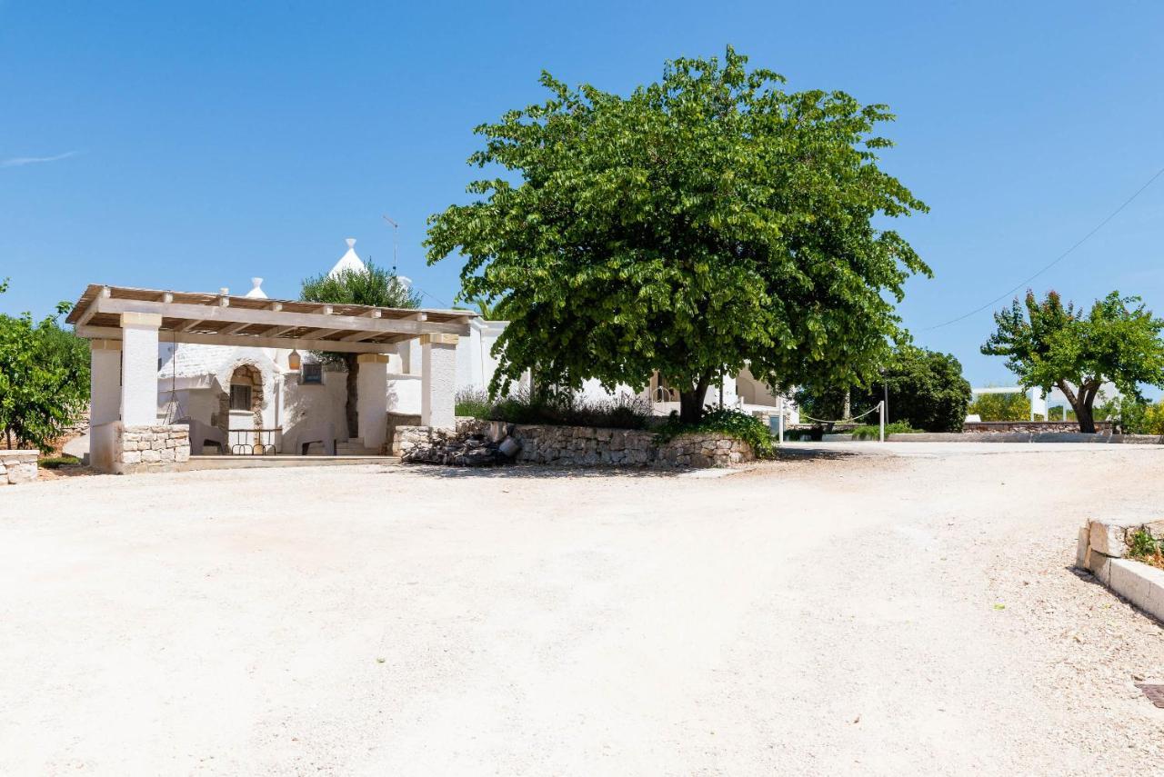 Charming Villas - Villa D'Itria With Trullo Остуни Экстерьер фото